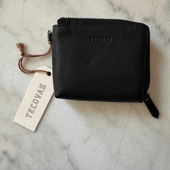 Tecovas Handbags - Tecovas Black Leather Zip Wallet with Embossed Logo